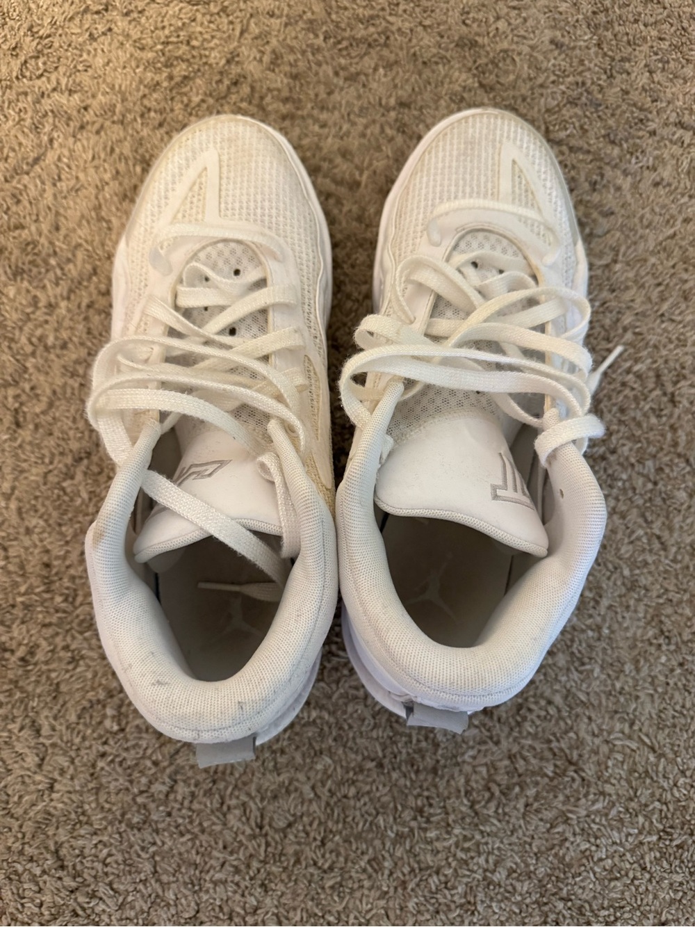 Air Jordan deuce men’s 10.5